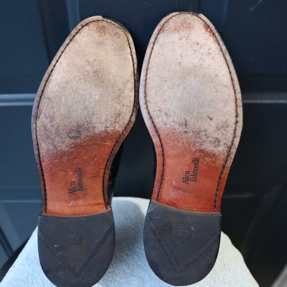 Allen Edmonds Navy Leather Wingtip Oxfords with Blue Laces main image 4